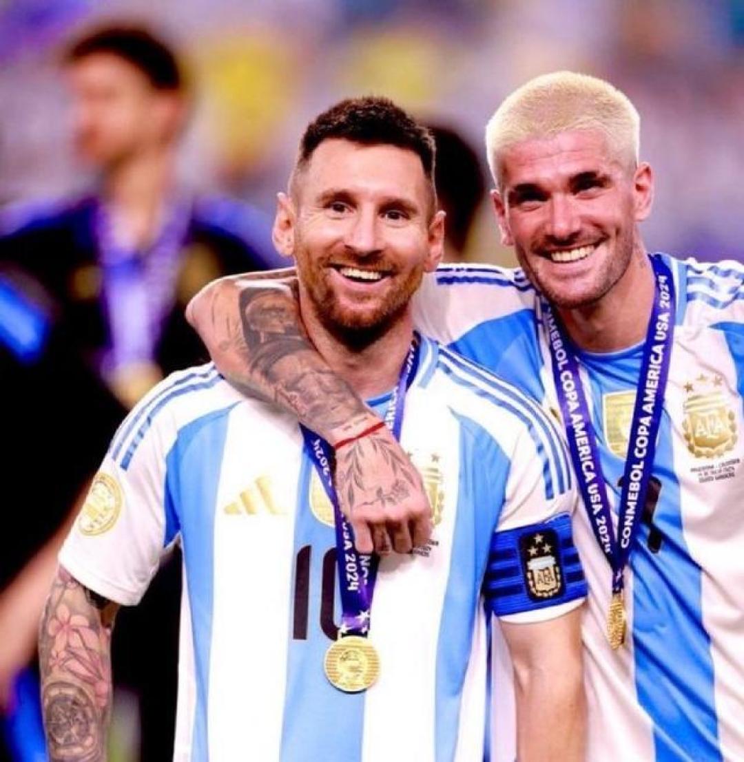 一项名单调 一项名单调