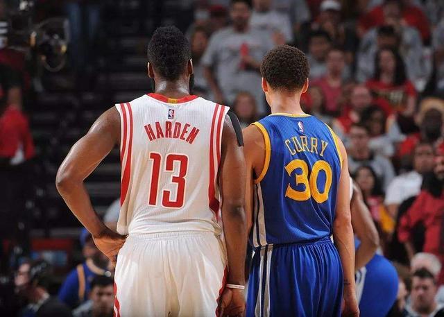 的舞台上 的舞台上